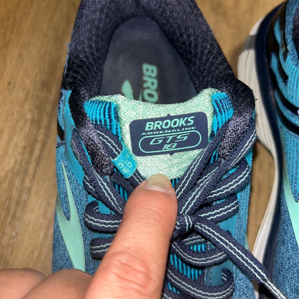 Brooks Adrenaline GTS 18 Women’s Teal and Navy Athletic Sneakers US Size 8.5 - Picture 6 of 10